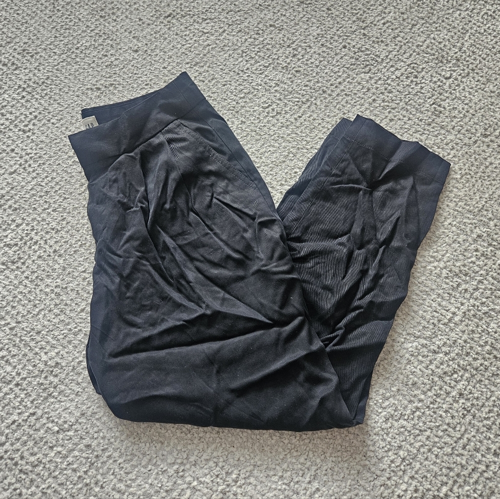GAP Black Soft Pants Trousers 100% Lyocell 00 Regular NWT